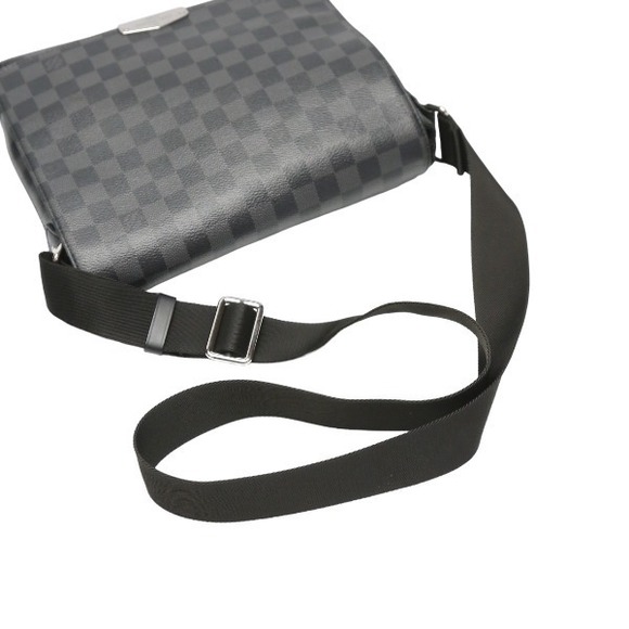 Louis Vuitton Damier Graphite District PM Shoulder Bag - Picture 8 of 12
